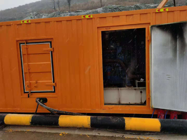 崆峒出租发电机-船用柴油发电机的工作原理是怎么样的？