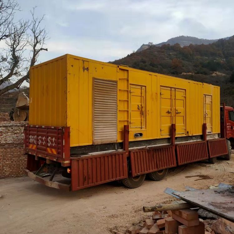 崆峒200kW 发电机组在带电阻性负载时，输出功率会受到哪些因素的影响？