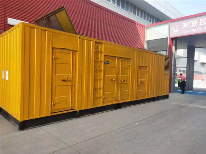 崆峒国内外发电机组租赁合同在明确设备维护责任方面有哪些不同做法？